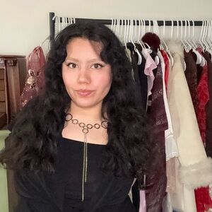 🌹Meet your Posher🌹